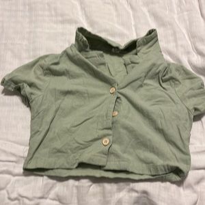 crop shirt